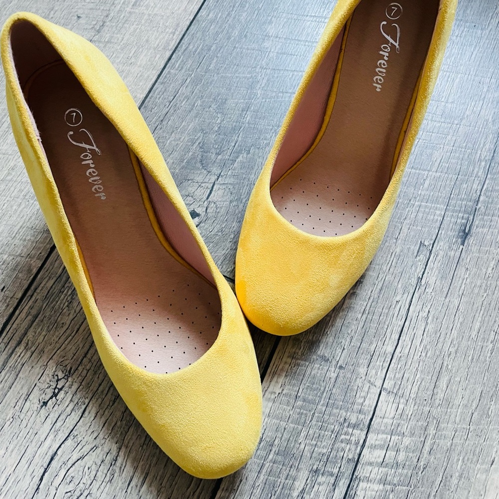 Womens teens high heels size 7 brand new office party work shoes